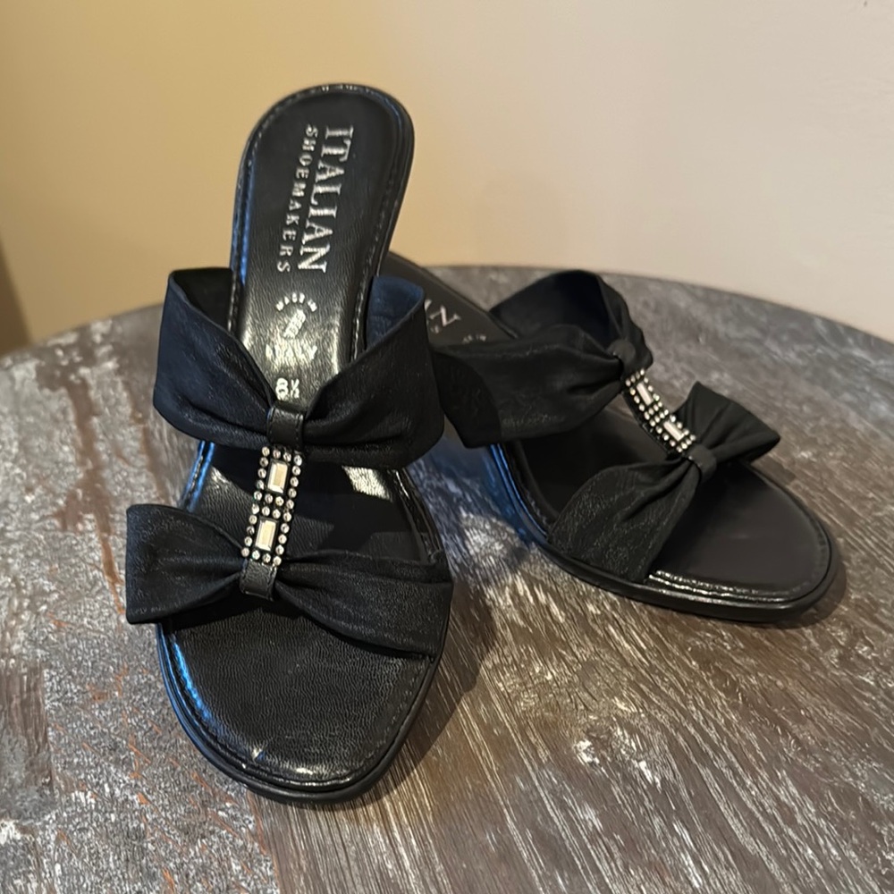 Italian Shoemakers Black Rhinestone Sandals